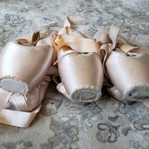 used pointe shoes